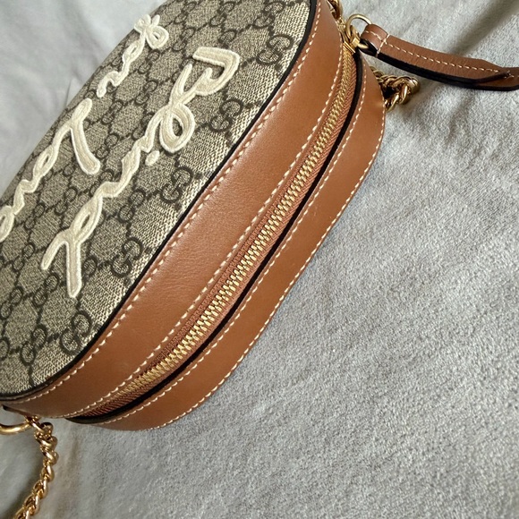 Gucci Beige and Brown Crossbody with Gold Chain - Picture 6 of 8